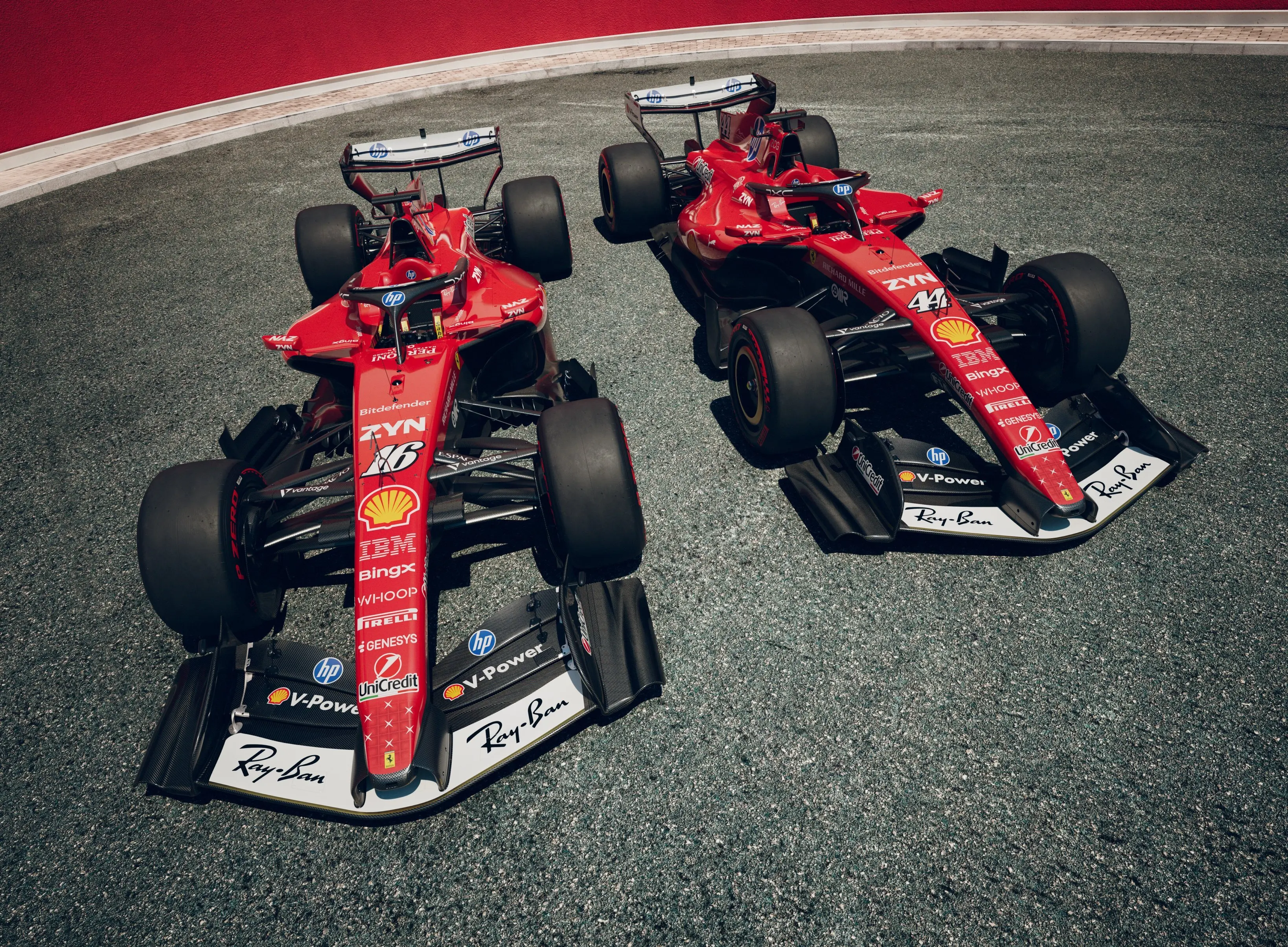 Ferrari homenageia Schumacher com pintura especial que chama atenção em Monza