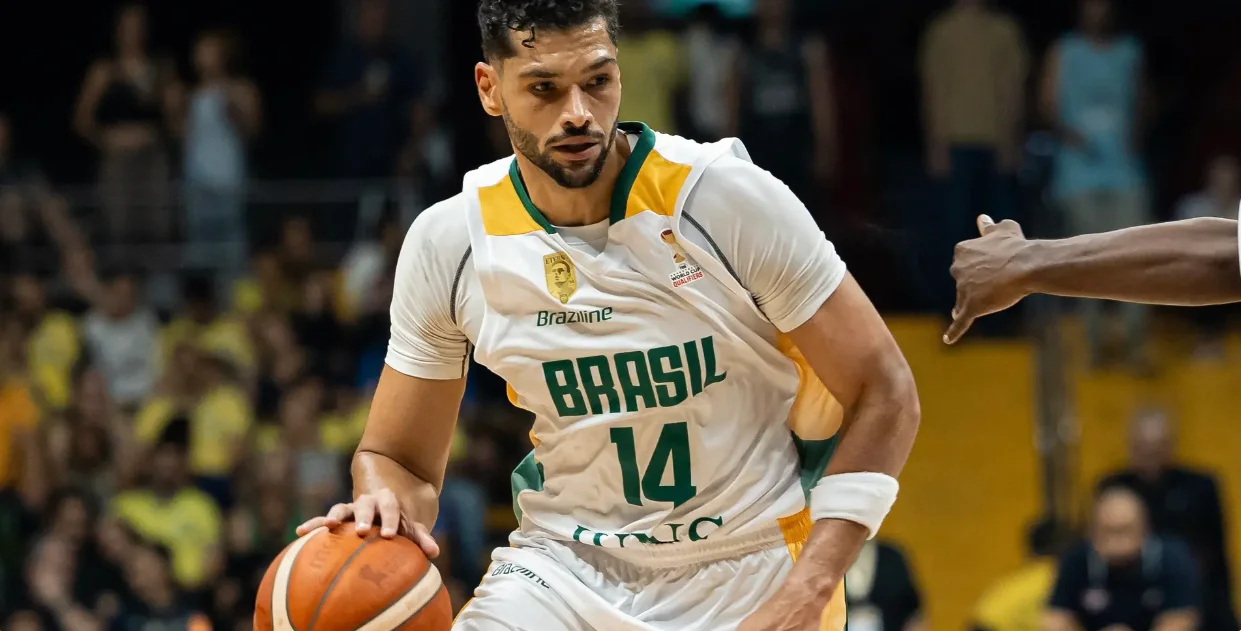Brasil perde invencibilidade nas Eliminatórias da Copa do Mundo de Basquete após derrota para República Dominicana