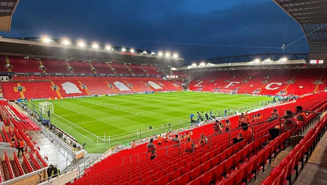 EFL critica UEFA após decisão que provoca caos no calendário inglês