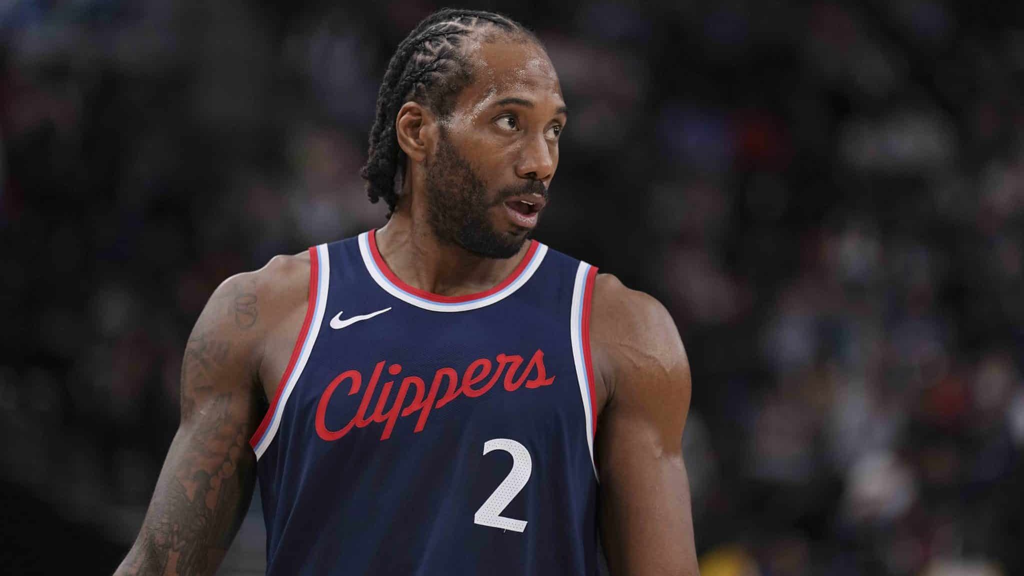NBA pune Clippers e Kawhi Leonard por violação do teto salarial; franquia perde cinco escolhas de Draft